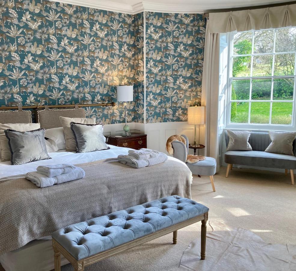 Burleigh Court Hotel Stroud  Zewnętrze zdjęcie