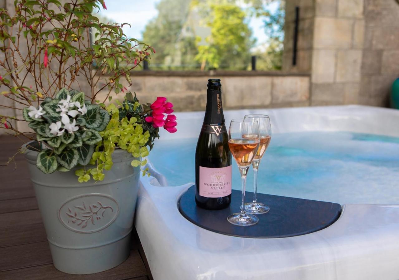 Burleigh Court Hotel Stroud  Zewnętrze zdjęcie